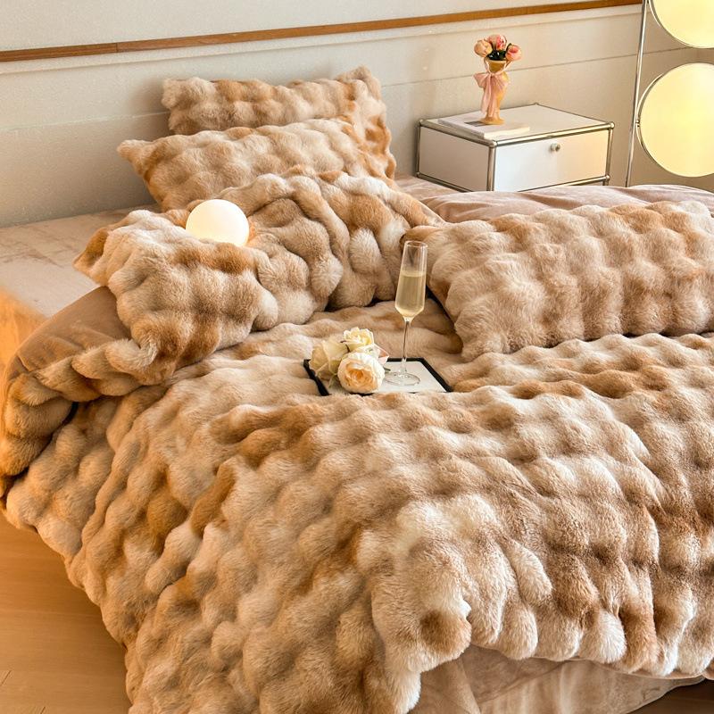 Плюшевый комплект из четырех предметов для кровати, Плюшевая утолщенная двусторонняя молочная плюшевая тепловая простыня, Пододеяльник, Наволочка Набор из трех предметов