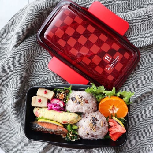 Komori Resin Le Voile Homme Men's Dome Lunch Box 750ml Red