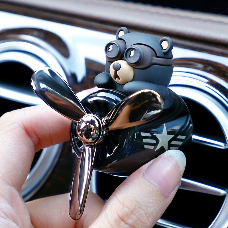 Car Fragrance Auto Air Freshener Cool Bulldog Pilot Rotating Propeller Air Outlet Perfume Flavoring Accessories