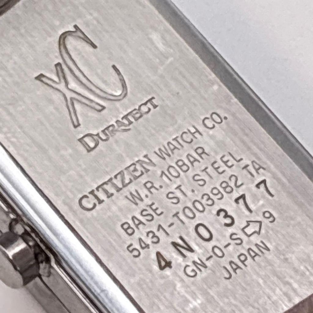 Used battery CITIZEN Citizen Cross Sea Xc Silver Red Dial Red Square Rectangular