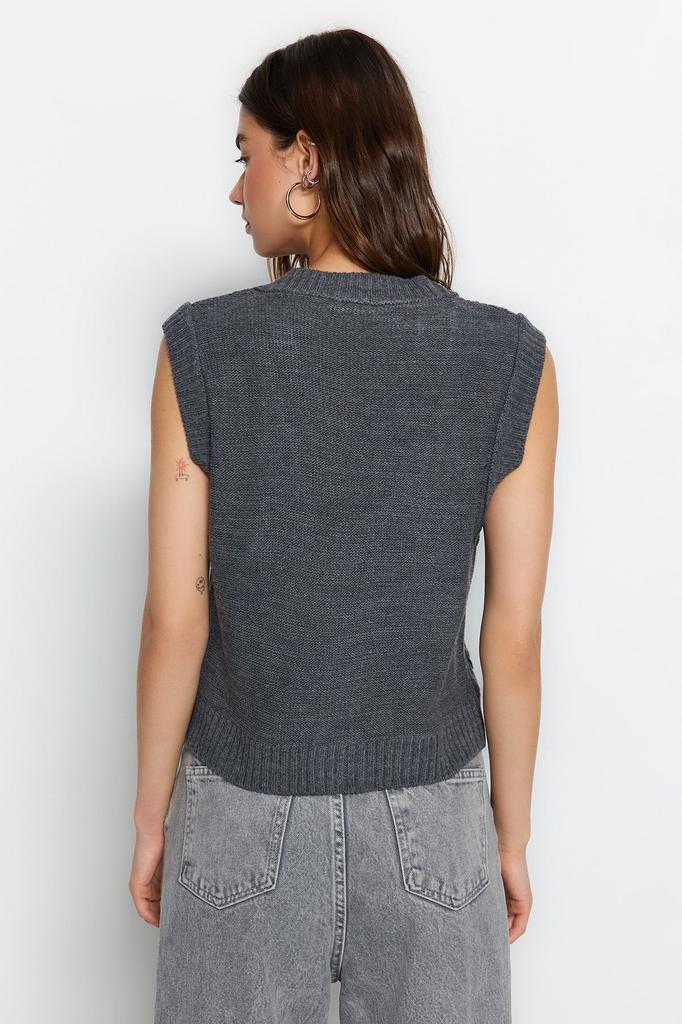 Women's Elegance Style Sweater Stone Flower Embroidery Detailed Knitwear Vest