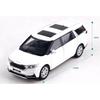 Литой мини-автомобиль Серия 2022 Карнавал, Жемчужно-белый, 1 шт.