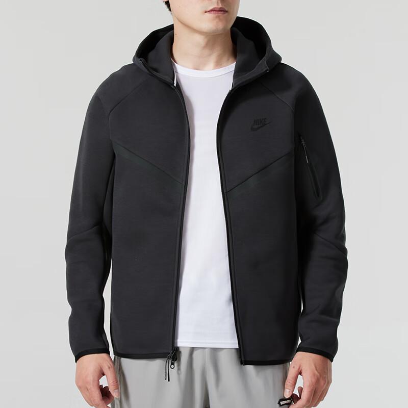 Nike Куртки Мужские Черные С Капюшоном Умеренные Прочие HV0950-060