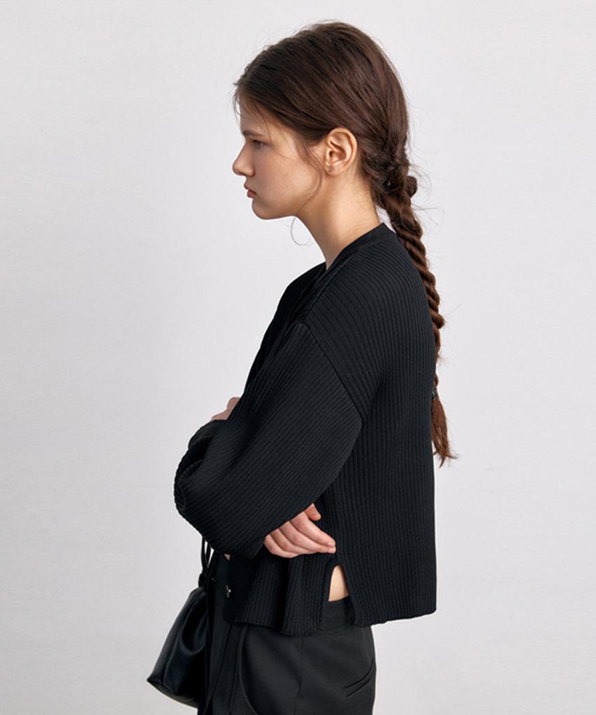 AVA MOLLI Ribbed Slim Fit Cardigan (Black)