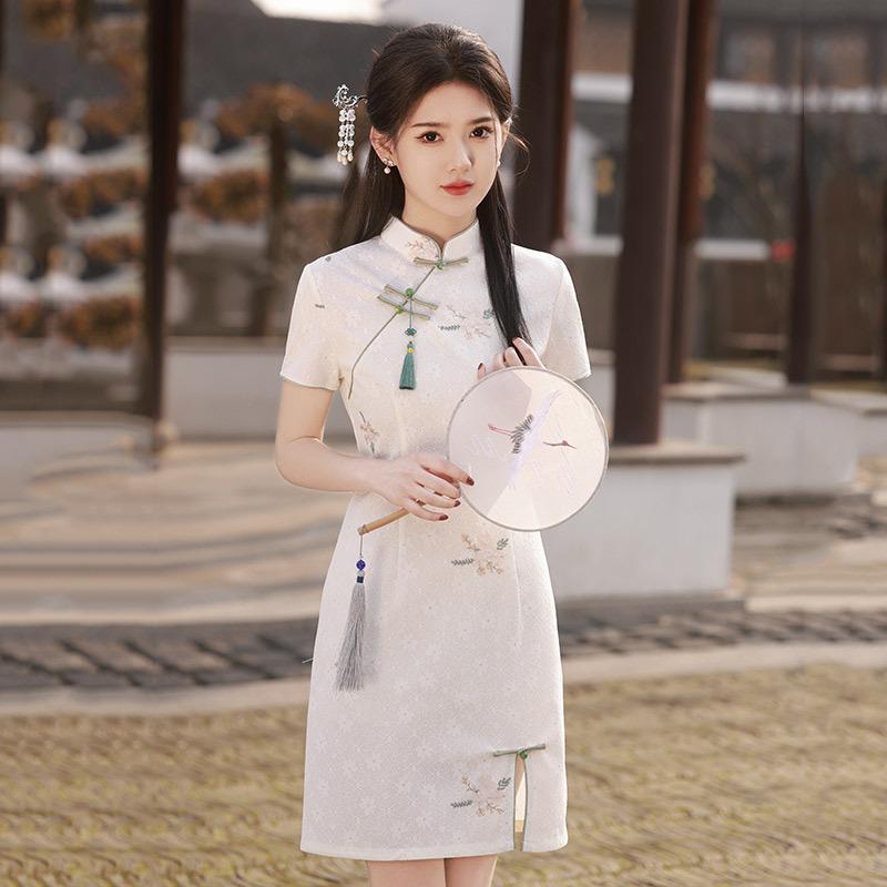 White lace national style new Chinese short cheongsam improved young girl high sense retro small man summer