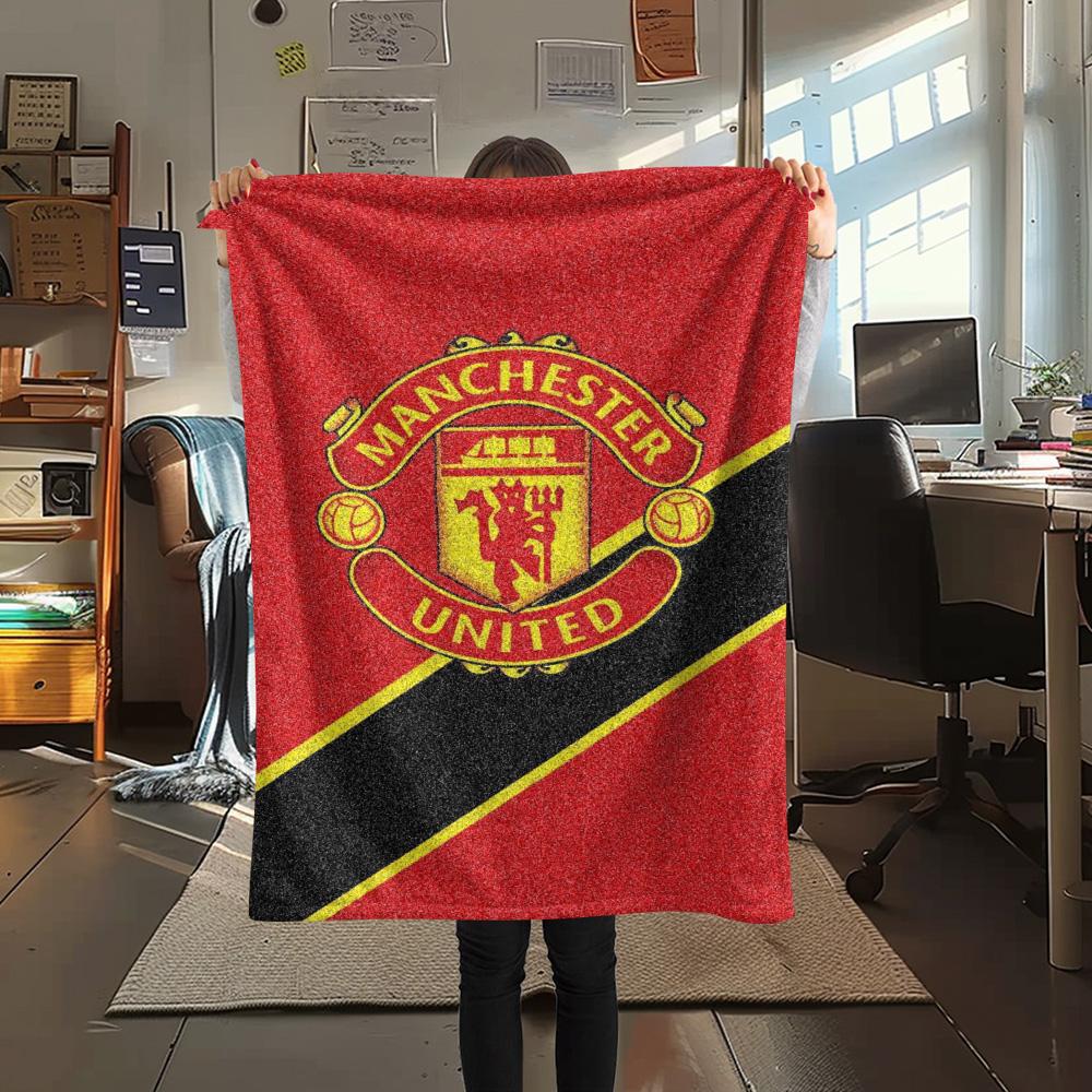 1Pc MANCHESTER UNITED Print Flannel Blanket High Quality Warm Comfortable Cover for All Seasons Perfect for Gifts Home Decor