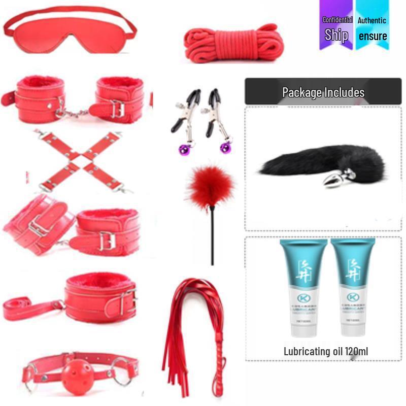 Кокетливый бондажный набор: Кожаные наручники, кнут, ошейник и зажимы для сосков