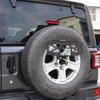 Для Jeep Wrangler JL 2018+ Крепление-переносчик номерного знака на заднее запасное колесо Версия для США/ЕС
