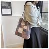 Canvas Tote Bag For Women With Large Capacity And Magnetic Closure For Daily Use