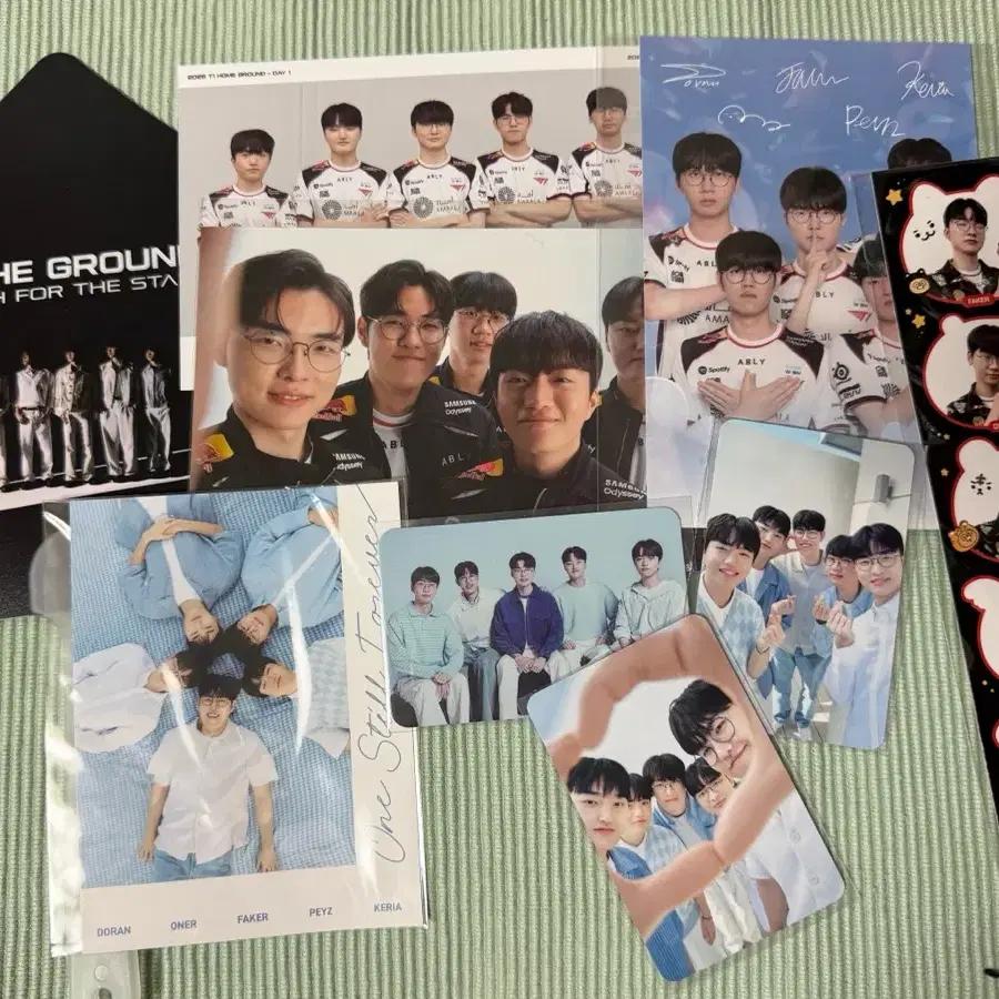 T1 T1 Doopepeke group postcard photocard Goods sold in bulk, etc.