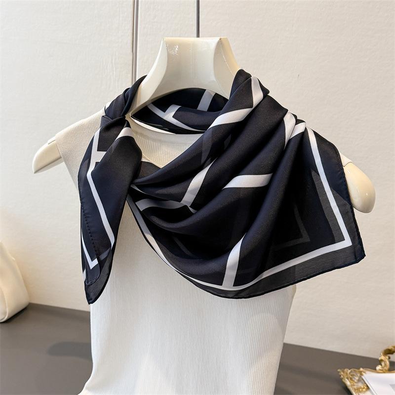 Simple large checkered faux silk printed square scarf shawl neckerchief high-end tie-on small square headscarf silk scarf