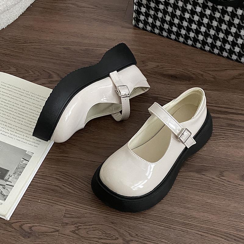 Универсальные туфли-лодочки с круглым носком в британском стиле, на платформе, из маленькой кожи, женские, новая коллекция осень 2025, французские ретро туфли Мэри Джейн