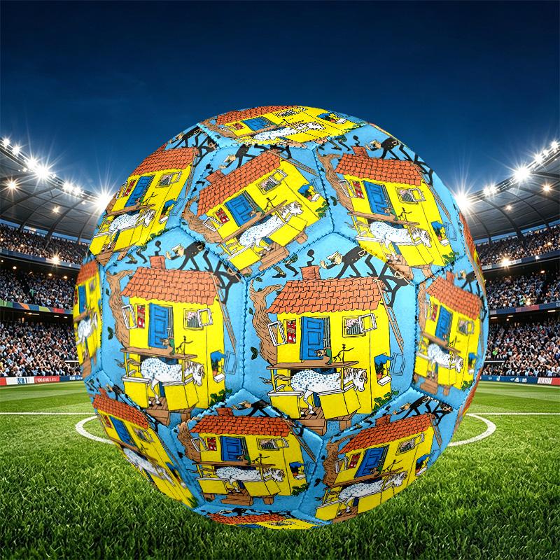 Pippi Longstocking Print Size 5 Soccer Ball, PU Wear Resistant Football for Match Training and Daily Practice, Birthday Gift for Soccer Fans