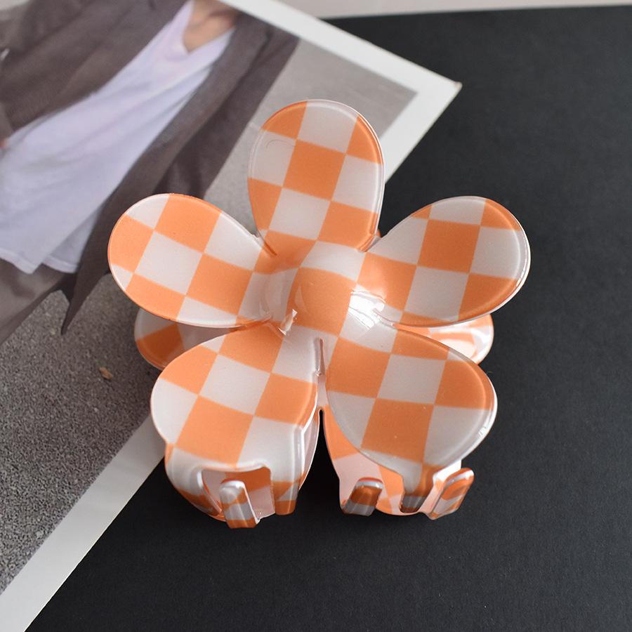 Шикарная клетчатая заколка для волос в виде акулы: Имитация текстуры уксусной кислоты, уникальный дизайн, универсальность для любого стиля