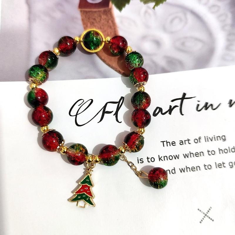 Рождественский браслет Temu с потрескавшимися бусинами и шармами в виде снежинки, елки, Санты, колокольчика