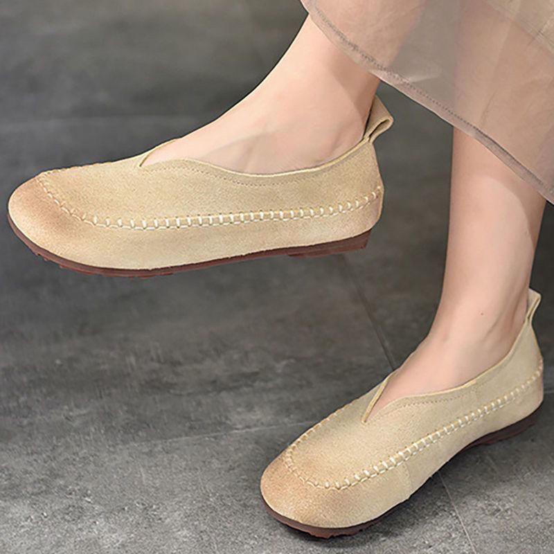 Женские балетки из искусственной замши, лоферы с круглым носком, женские туфли на плоской подошве с V-образным вырезом, женские коричневые мокасины, женские туфли без застежек, новые