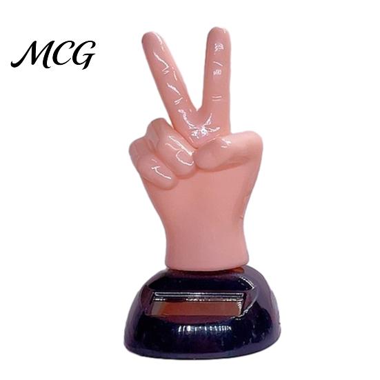 High Gloss Car Accessory Solar Powered Finger Shaking Decor, Creative Dashboard Ornament, Sunlight Resistant Ornament Swinging Figurine for