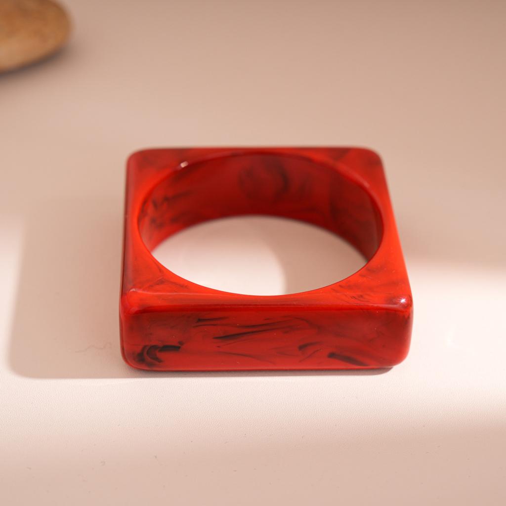 KMVEXO Exaggeration Red Resin Bangles for Women Geometric Irregular Chunky Wide Smudging Bracelet Punk Jewelry Accessories