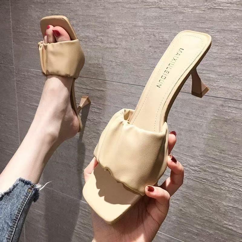 Versatile word fashion sandals go out to wear Internet celebrity explosion French high heels women's slippers 2024 new models
