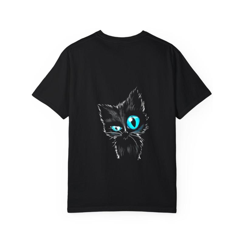 White T-Shirt with Cat Face Print for Casual Wear