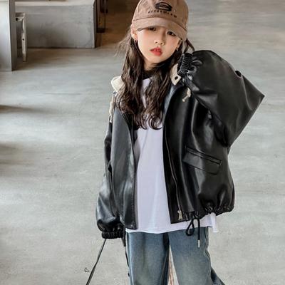 Пальто для девочек на осень и зиму, новый стиль, средний размер, детская свободная весенне-осенняя кожаная куртка в стиле вестерн, универсальный байкерский костюм с капюшоном для девочек