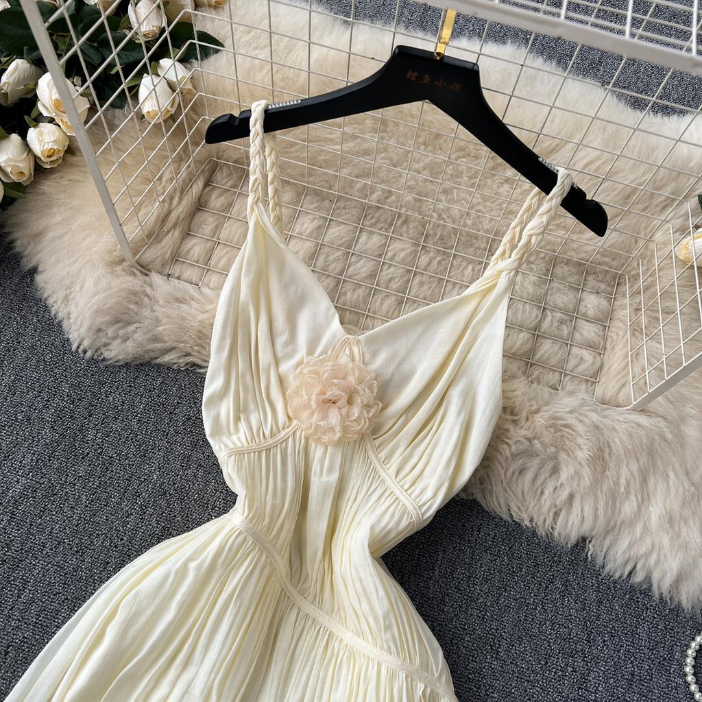 Летние женские отпускные платья с бретелькой на шее и талией для похудения