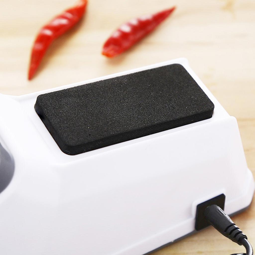 Электрическая точилка для ножей 2-ступенчатая USB-питание Точилка для ножей с защитной крышкой для всех видов кухонных ножей для резки