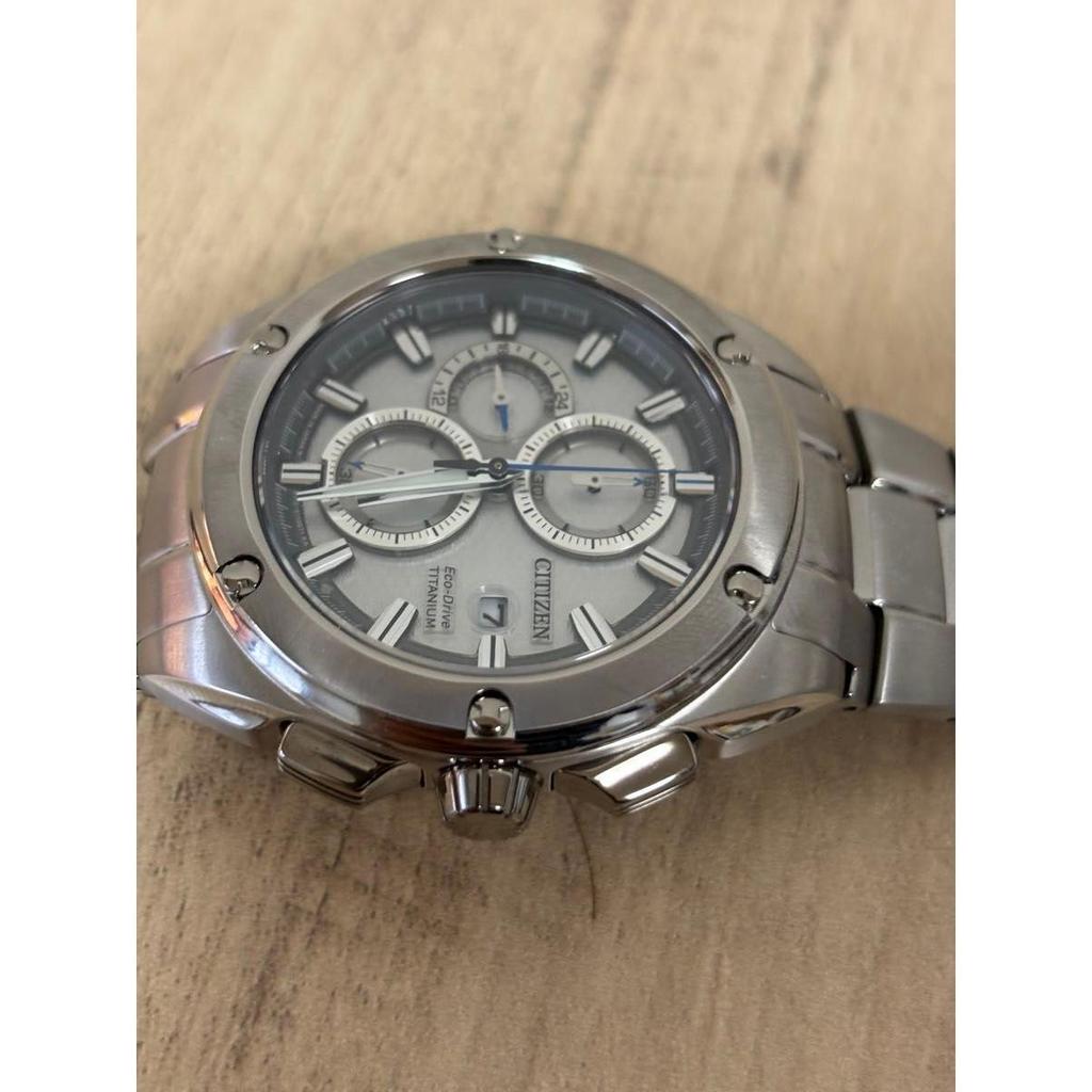 Подержанная модель из-за рубежа CITIZEN Citizen Eco-Drive ТИТАН Eco-Drive Титановые мужские часы