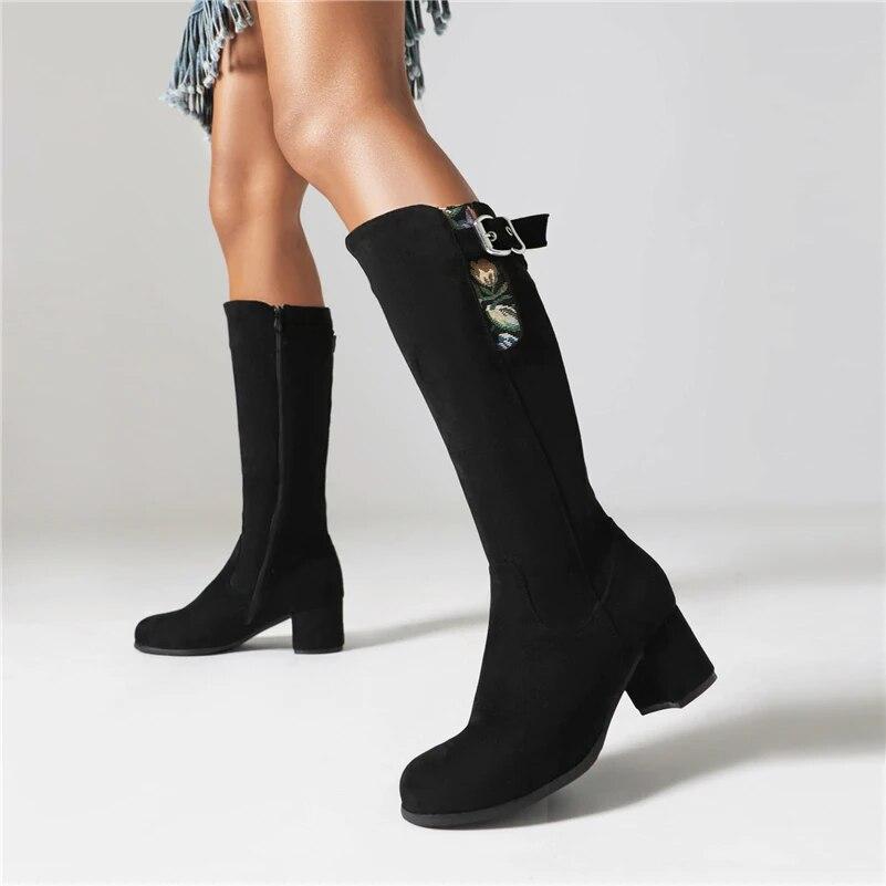 Женские сапоги до колена с круглым носком на толстом высоком каблуке с пряжкой и молнией, ботинки Gogo, женская модная обувь, зимняя обувь черного, бежевого цвета 43