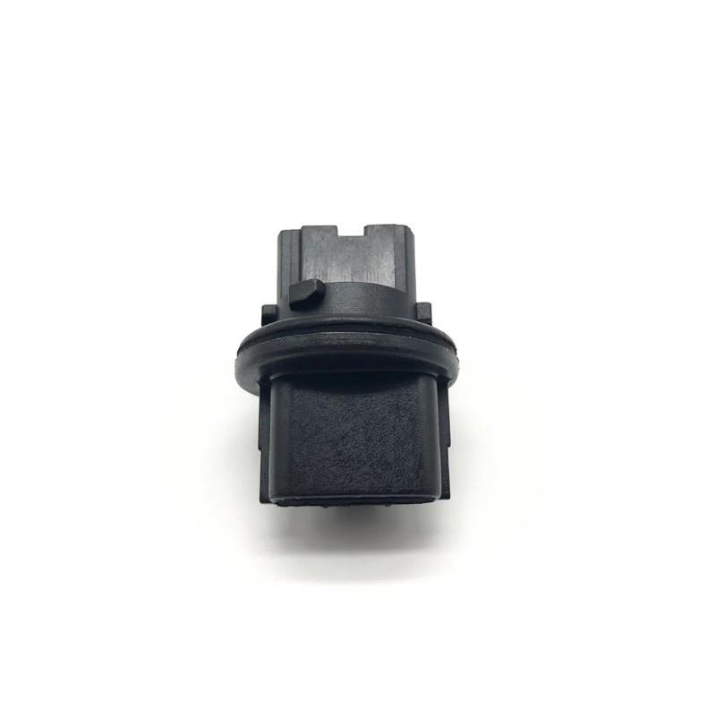 1Pc Front Turn Signal Light Lamp Bulb Holder 81128-06470 8111002S30 Turn Signal Socket Adapter For Toyota Avalon Camry Corolla