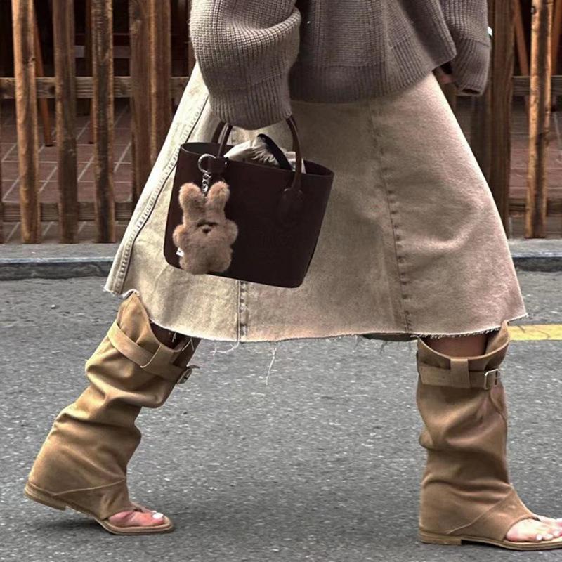 Роскошные дизайнерские женские сандалии-гладиаторы на весну и лето, модные брючные сапоги на плоской подошве с зажимом для девочек, уличные брючные сапоги Spice Girls