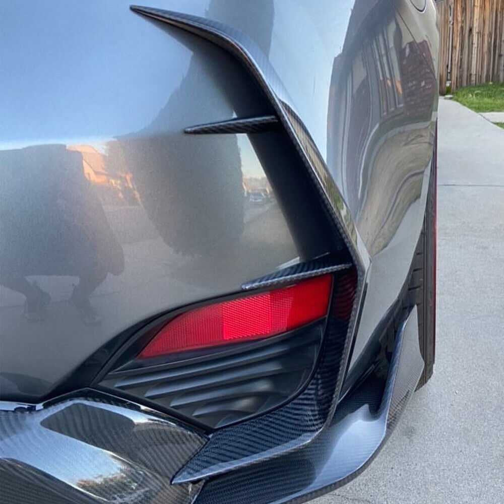 Накладки на задний бампер (для Q60 2016-2022, Карбон) для Infiniti Q50/Q60