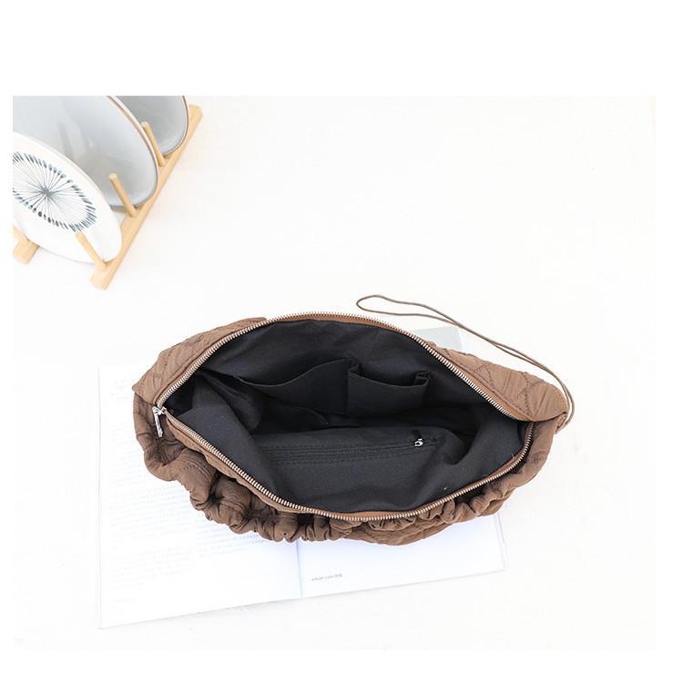 IELGY Korean Version of Casual Literary Canvas Bag, Embroidered Thread Drawstring Single Shoulder Nylon Pleated Messenger Bag