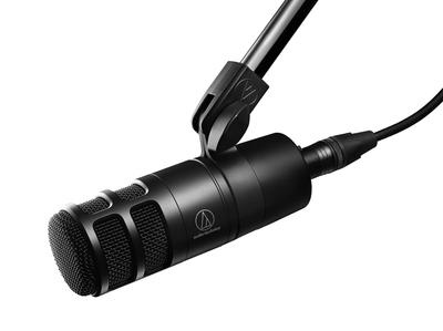 AT2040 Динамический Супер Поп Идеально для Игр и Видео Черный Микрофон Audio-Technica, Кардиоидный, XLR, Встроенный Фильтр, Подкасты, Аудиокниги, Комментарии,