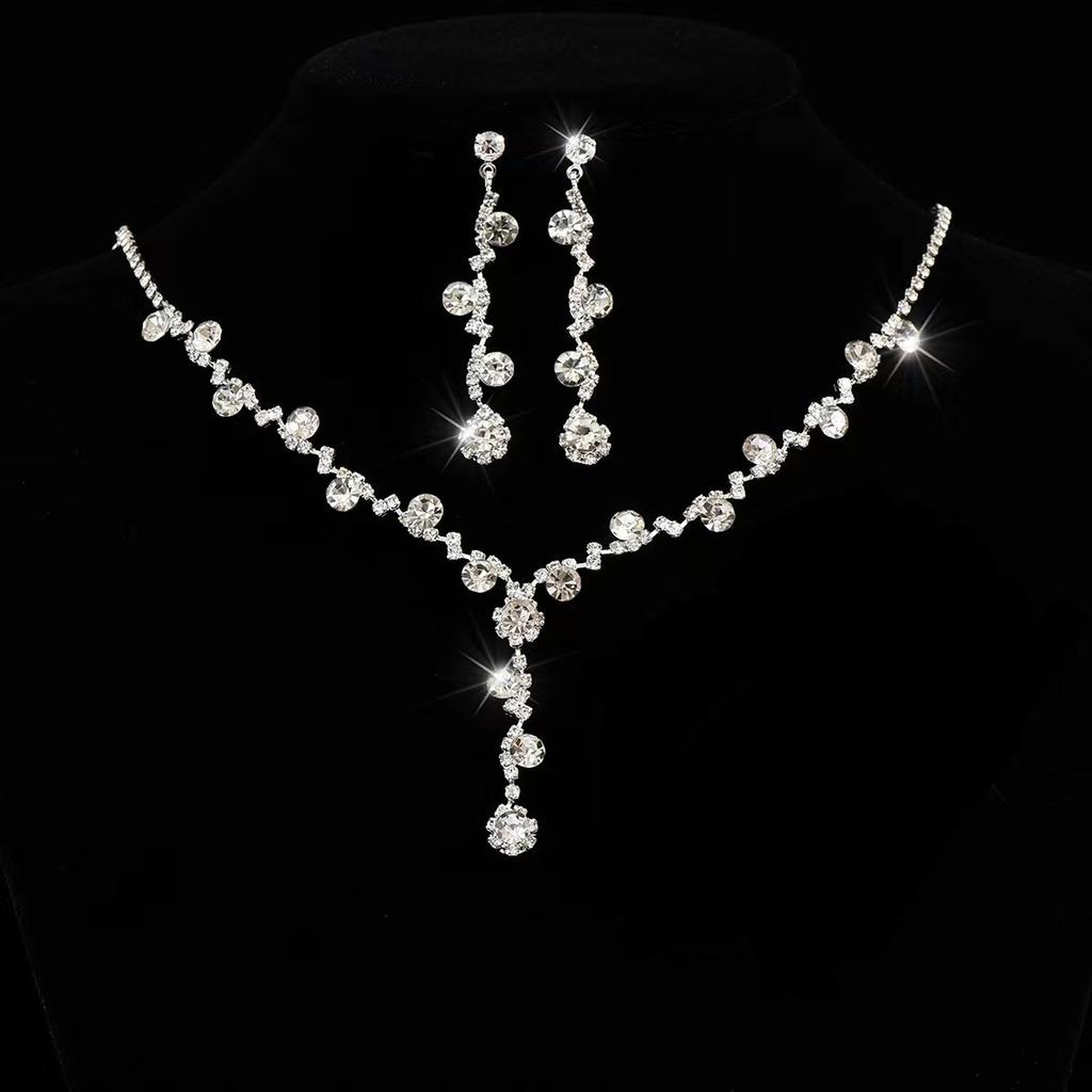 Crystal Rhinestones, Necklaces, Stud Earrings, Bracelets, Three-Piece Jewelry Accessories, Wedding And Bridal Accessories.
