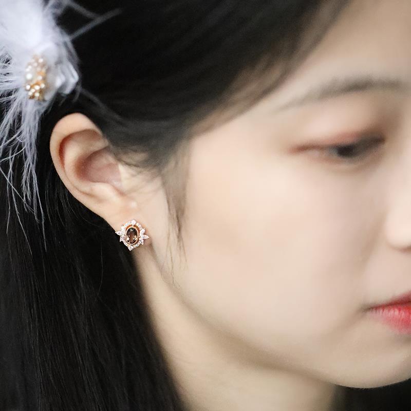 Винтажные серьги в стиле «Court» Light Luxury Crystal для женщин. Овальные серьги-цветы высокого уровня. Украшения для банкета.