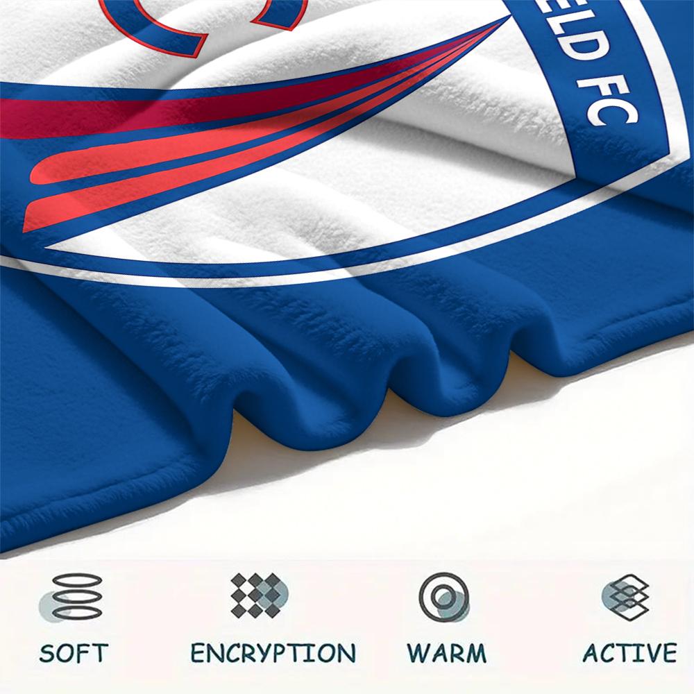 1 шт. Фланелевое одеяло с принтом Chesterfield F.C.C, Высококачественное, Для всех сезонов, Декор для дома, Тепло и комфорт, Идеально для рождественских подарков