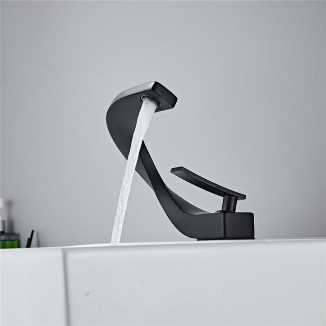 Tuqiu Bathroom Faucet Brass Gold White Bathroom Basin Faucet Cold Hot Water Mixer Sink Tap Deck Mounted White Rose Gold Tap