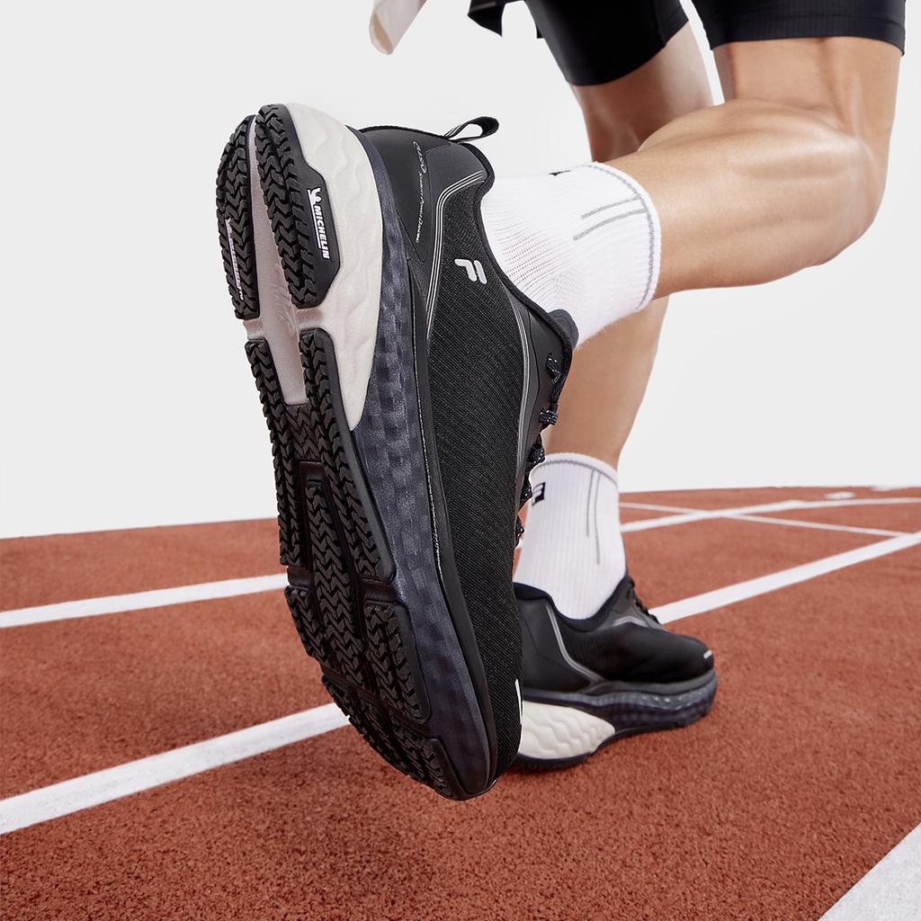 Fila SPD Cheetah 1+ Спортивные тренировочные кроссовки с низким верхом для бега Мужские кроссовки Черные A12M431103FBB