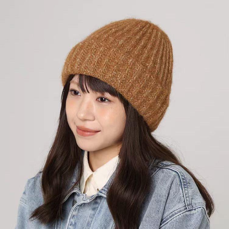 Gold thread wool hat women's autumn and winter warm wool knitted hat loose big head circumference ear protectors cold hat shows small face