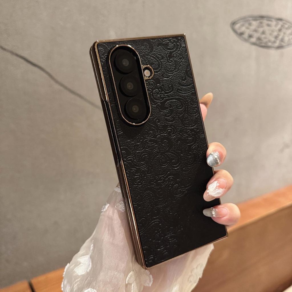 Кожаный защитный чехол с рисунком дракона и пленкой для Samsung Z-Fold7/Z-Fold6/Z-Fold5