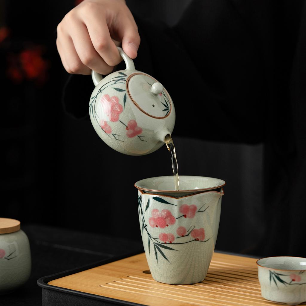 Ge kiln hand-painted high-end Kung Fu tea set, household simple brewing teapot cover bowl teacup, complete tea set gift box