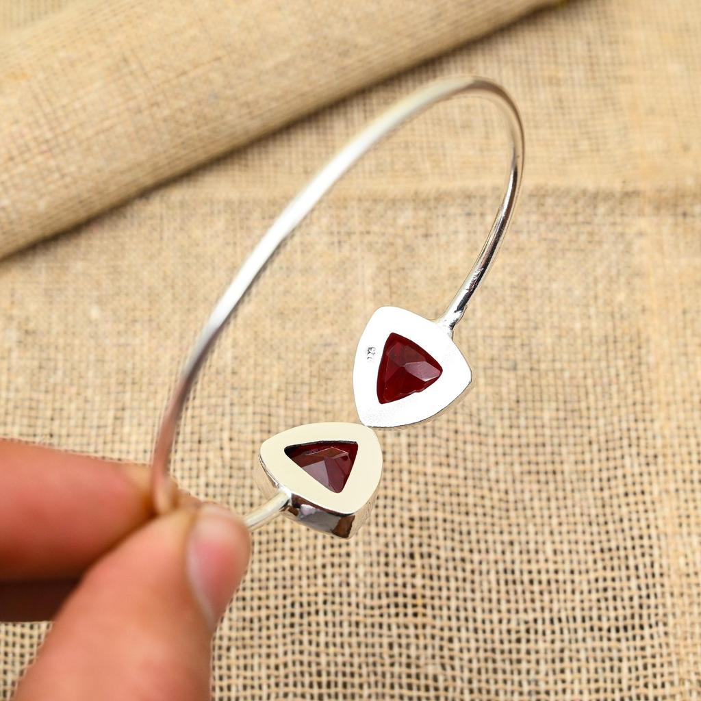 Удивительный браслет из стерлингового серебра 925 пробы с драгоценным камнем ручной работы из красного граната для нее