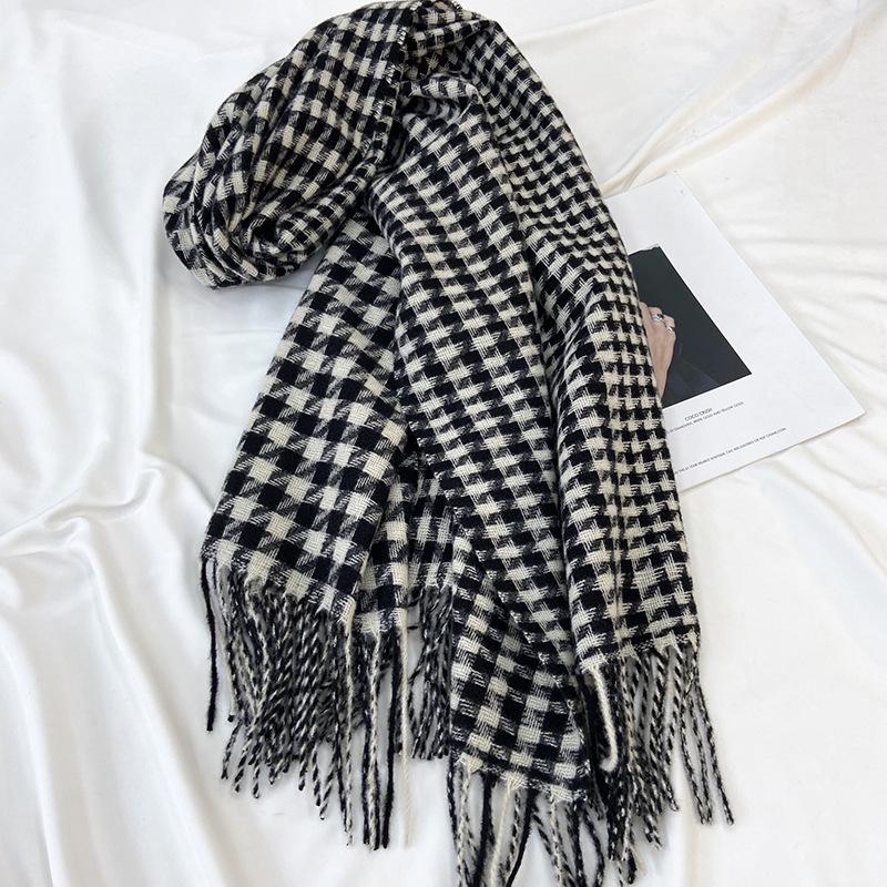 Женский зимний шарф, новый теплый ретро клетчатый контрастного цвета, клетка «тысяча птиц», вязаный шарф с бахромой