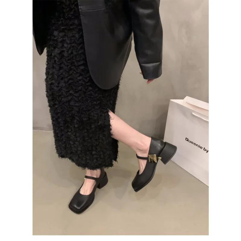 Модные весенне-осенние модные туфли на платформе из кожи с пряжкой для женщин Мэри Джейн, новые дизайнерские туфли на мягкой подошве, повседневные туфли на высоком каблуке для женщин