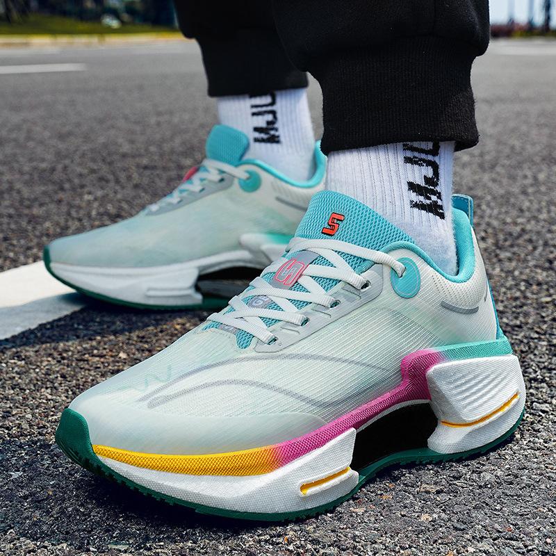 Casual fashion walking sports men's shoes comfortable and versatile classic commuting shoes trendy men's running shoes domestic