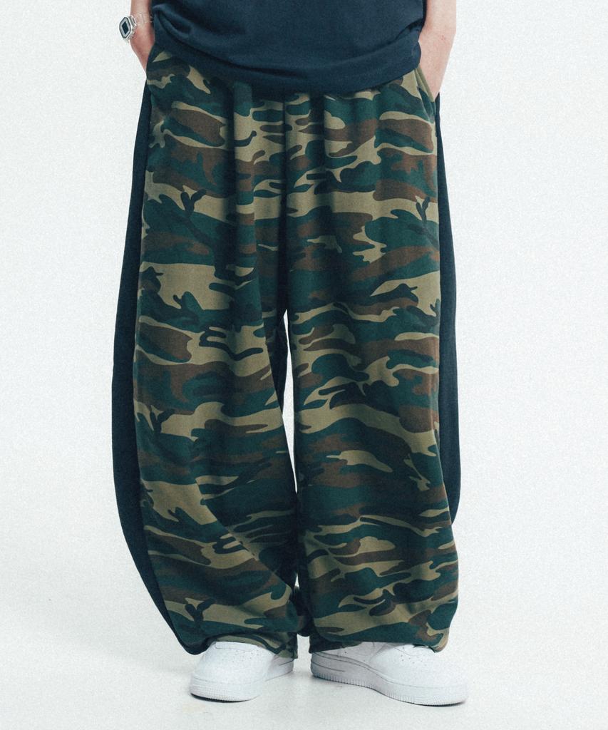 Штаны с принтом Point Camo и защипами VENHIT