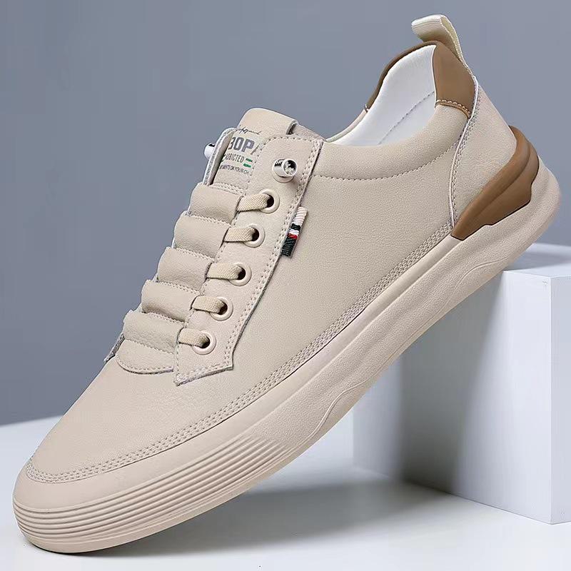 Мужские кроссовки Slip-On Soft Sole Leather Sneakers Весна/Лето 2024 — Повседневные, Универсальные, Белые