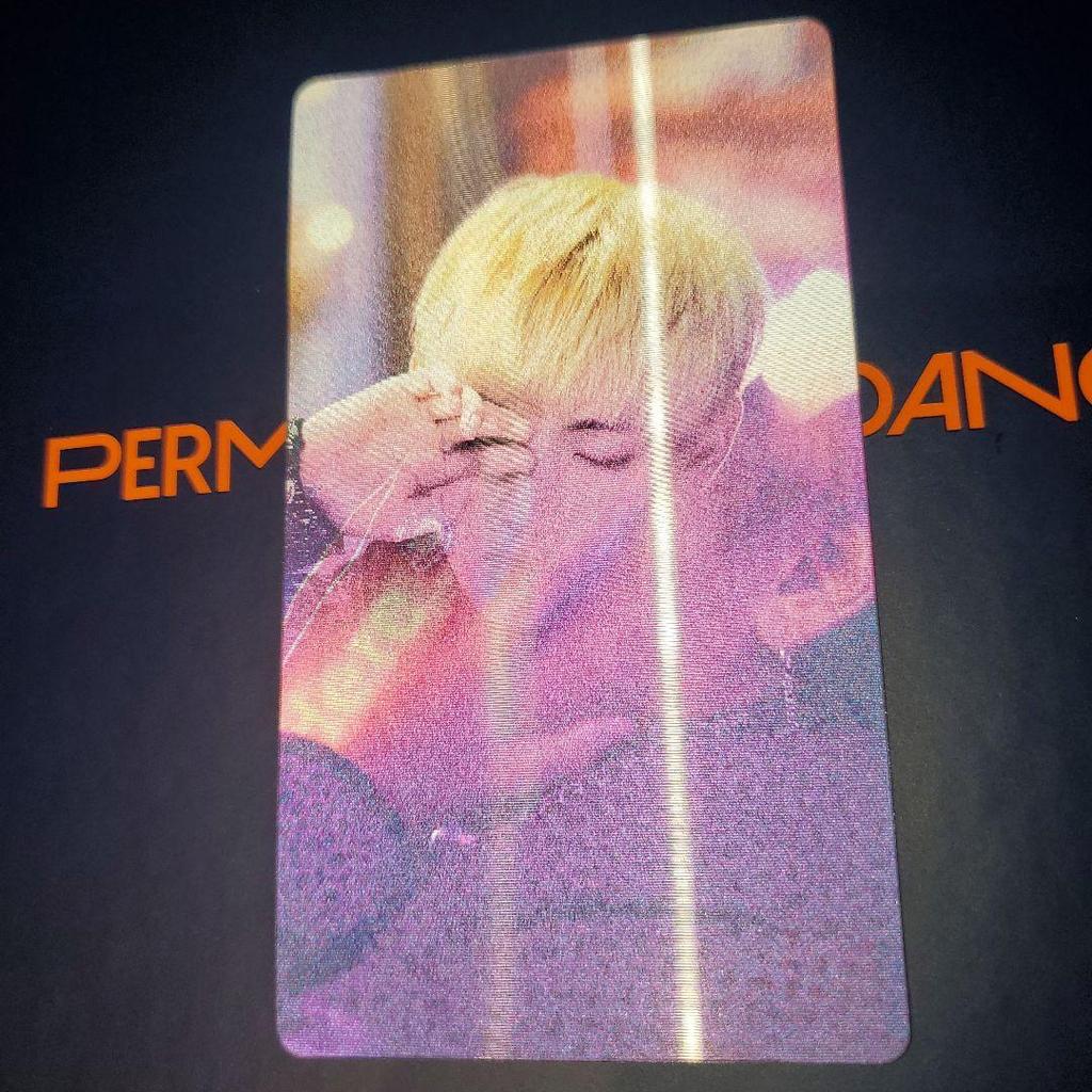 [Б/У] Торговые карточки BTS V