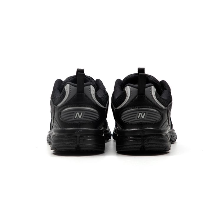 New Balance 408 Черный Серебристый Унисекс ML408K
